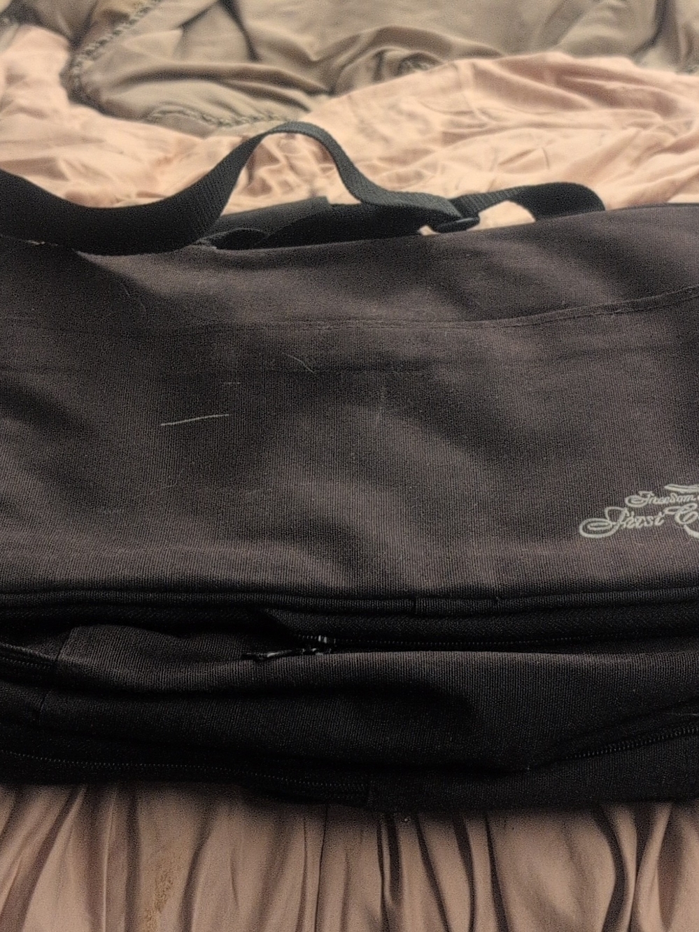 Freedom Bag First Class Black Travel Organizer Bag Zipper Closure 14"x10"x8"